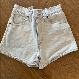 Women’s High waisted mom shorts blue striped size 26